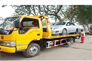 茂名附近24小时汽车拖车服务热线
